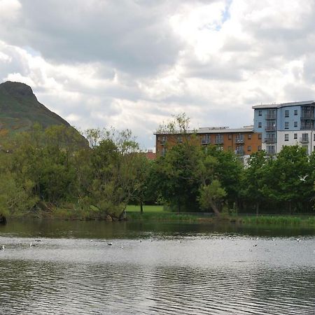 Lochend Park View Apartment Édimbourg Extérieur photo